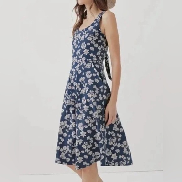 Pact Dresses & Skirts - Pact Fit  Flare Tie Back Reverie Dress French Navy with Floral Print. SMALL. EUC